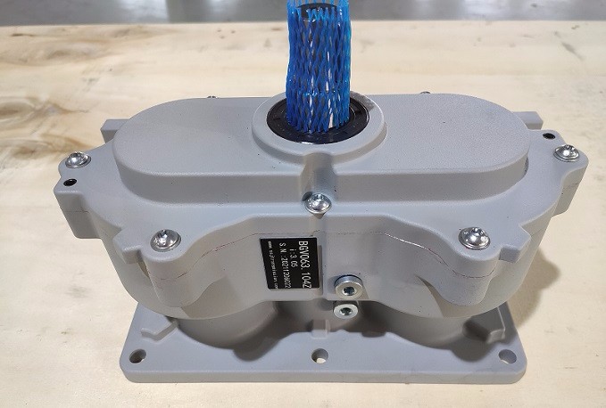 九月你好！上海艾思捷制冰機減速機發(fā)貨！